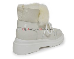 UGG MARTIN PATENT WHITE