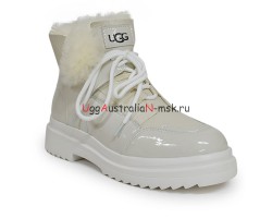 UGG MARTIN PATENT WHITE