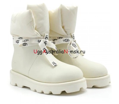 UGG MOON BOOT WOMENS WHITE