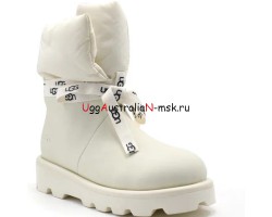 UGG MOON BOOT WOMENS WHITE