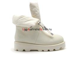 UGG MOON BOOT WOMENS WHITE