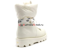 UGG MOON BOOT WOMENS WHITE