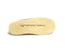 UGG CAMPOUT CHUKKA GREY