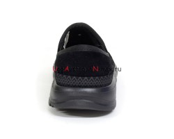 UGG MENS KICK IT SLIP-ON BLACK