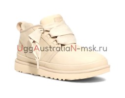 UGG NEUMEL FT WHITE LEATHER