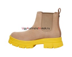 UGG ASHTON CHELSEA BOOT SAND