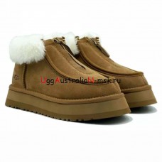 UGG FUNKETTE PLATFORM BOOTS CHESTNUT