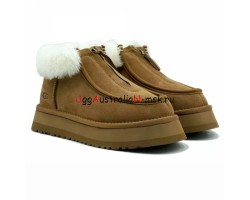 UGG FUNKETTE PLATFORM BOOTS CHESTNUT