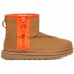 UGG CLASSIC MINI ZIPPER TAPE LOGO CHESTNUT