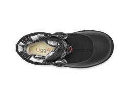 UGG CLASSIC MAXI TOGGLE BLACK