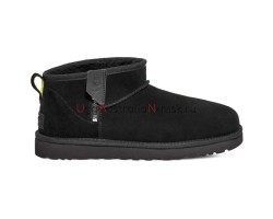 UGG WOMEN'S ULTRA MINI BLACK ZIP