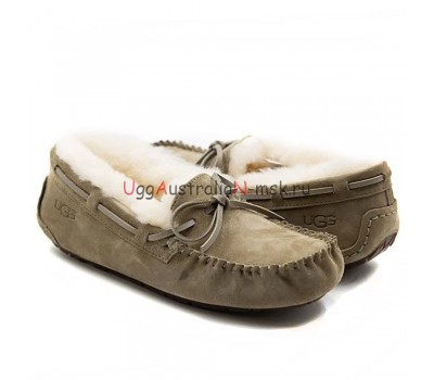  UGG DAKOTA OLIVE