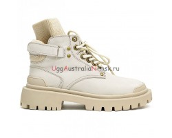 UGG MARTIN BOOTS SAND