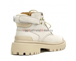 UGG MARTIN BOOTS SAND