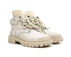 UGG MARTIN BOOTS SAND