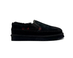 UGG STITCH SLIP ON BLACK