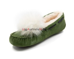 UGG WOMEN'S DAKOTA POM POM GREEN