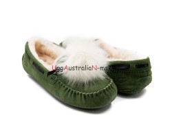 UGG WOMEN'S DAKOTA POM POM GREEN