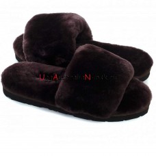 UGG FLUFF SLIDE SLIPPERS CHOCOLATE