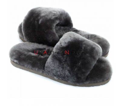 UGG FLUFF SLIDE SLIPPERS GREY