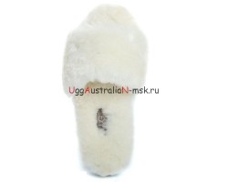 UGG FLUFF SLIDE SLIPPERS WHITE