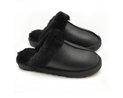 UGG SLIPPER BLACK