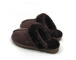 UGG SLIPPER COQUETTE CHOCOLATE